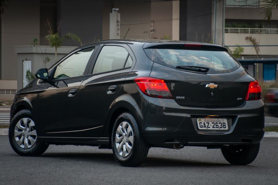  Chevrolet Onix Joy 2016 года  (фото 28 из 29)